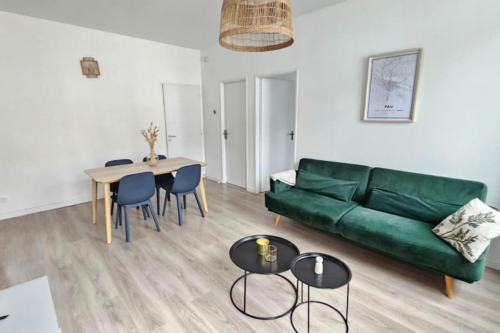 Superbe Appartement 2 Chambres Au Coeur De Pau Kültér fotó